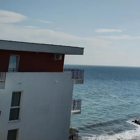 Studio Marina Sea View-bastetbs شقة